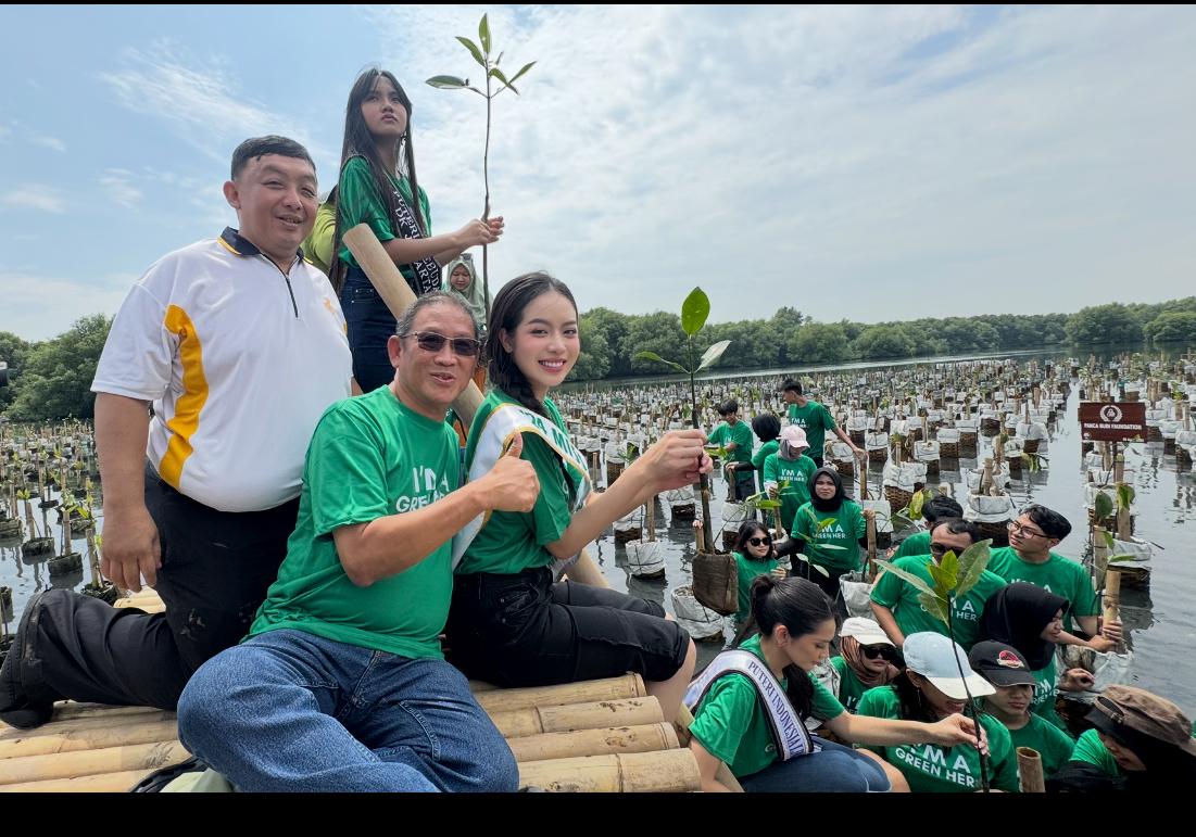 *Asia Youth Green Action Summit 2025 Sukses Digelar di Jakarta, Dr. (C) Bahar Buasan dan Miss International Dunia Thin Than Thuy Ajak Generasi Muda Lestarikan Lingkungan*