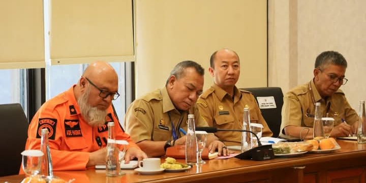 Rudy Susmanto Tetapkan Desa Gunung Putri Jadi Prototipe Desa Percontohan